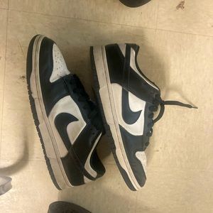 Some used dunks still in good condition just a lil creased